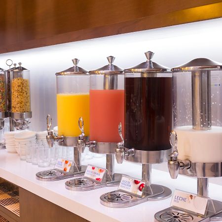 Holiday Inn Express Merida By Ihg Exterior foto