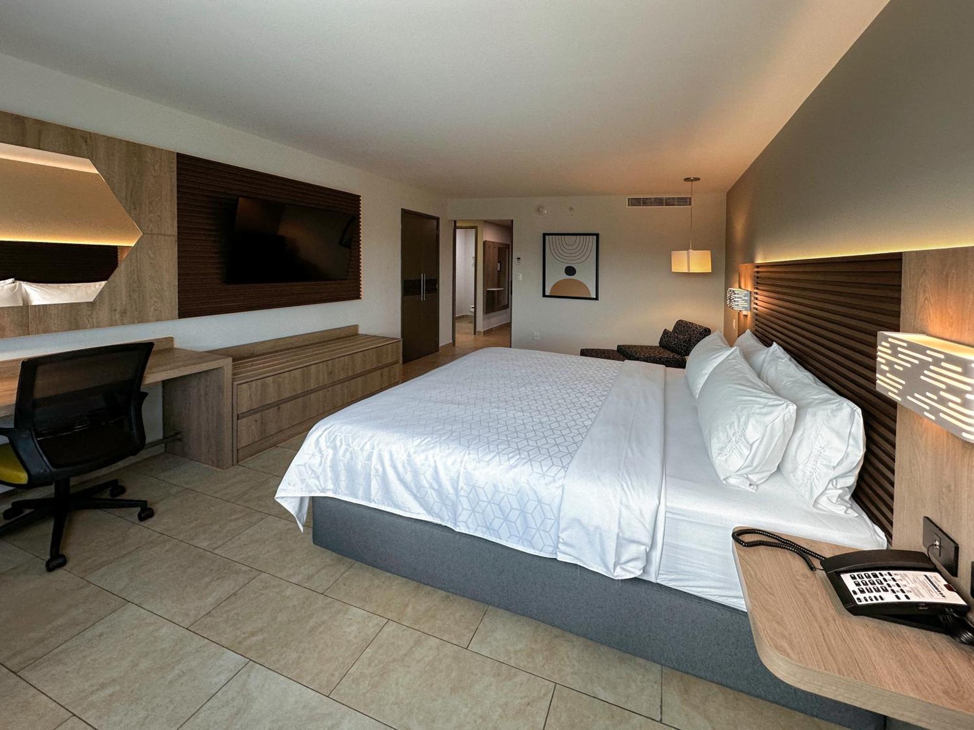 Holiday Inn Express Merida By Ihg Exterior foto