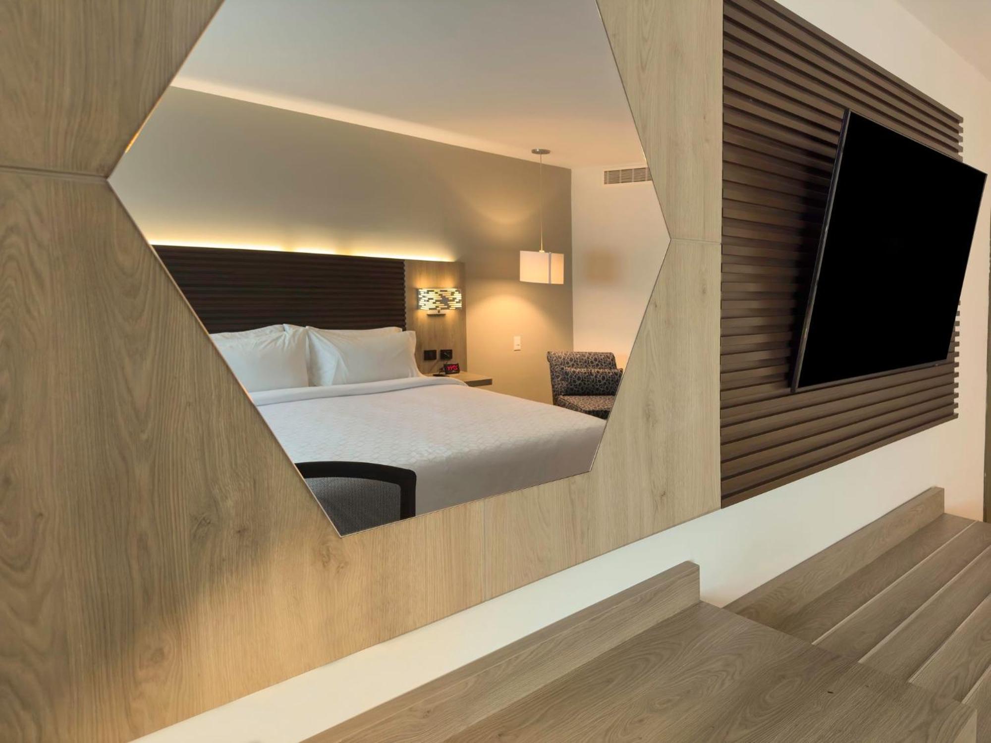 Holiday Inn Express Merida By Ihg Exterior foto